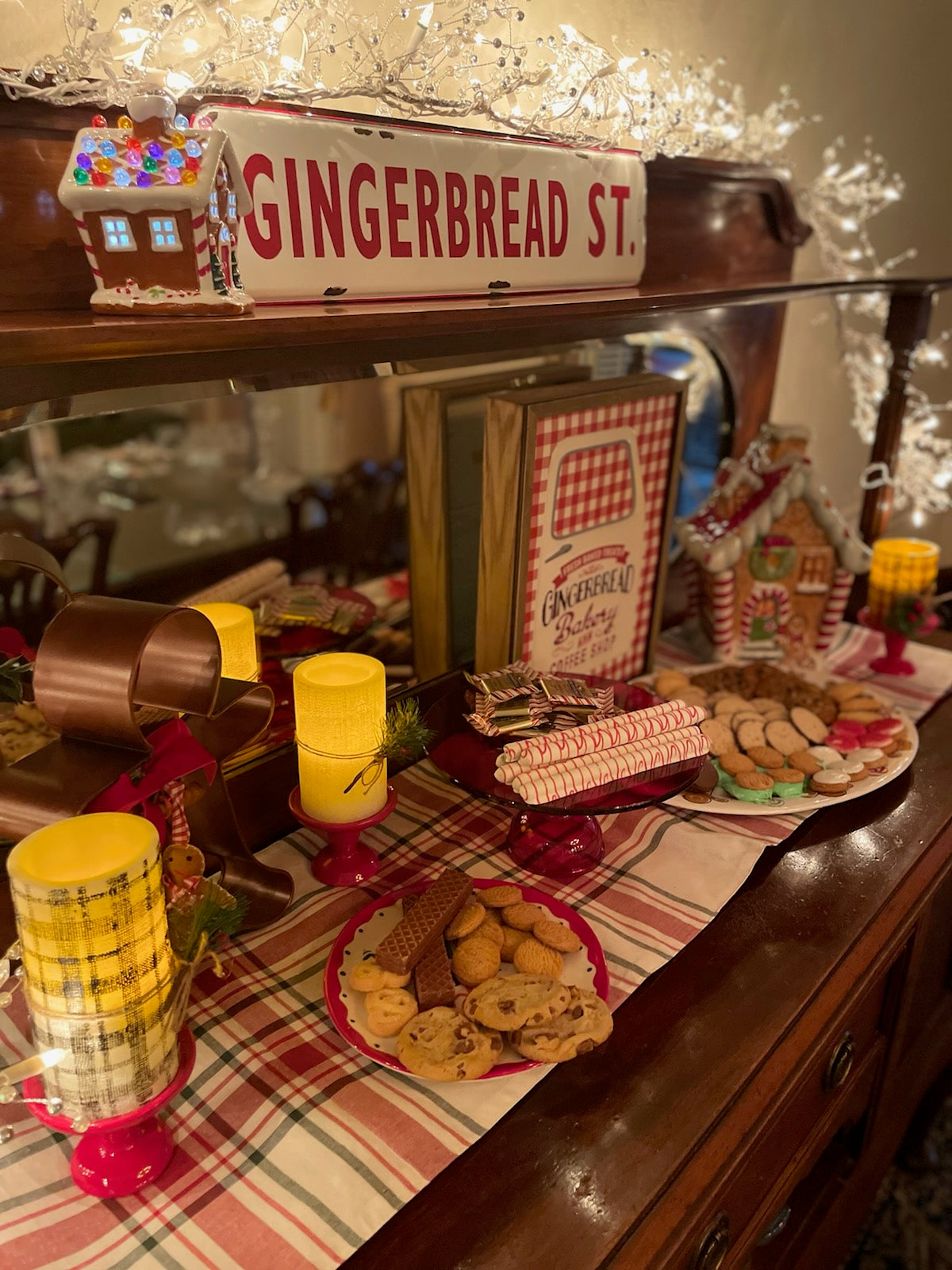 Gingerbread Cookie Bar