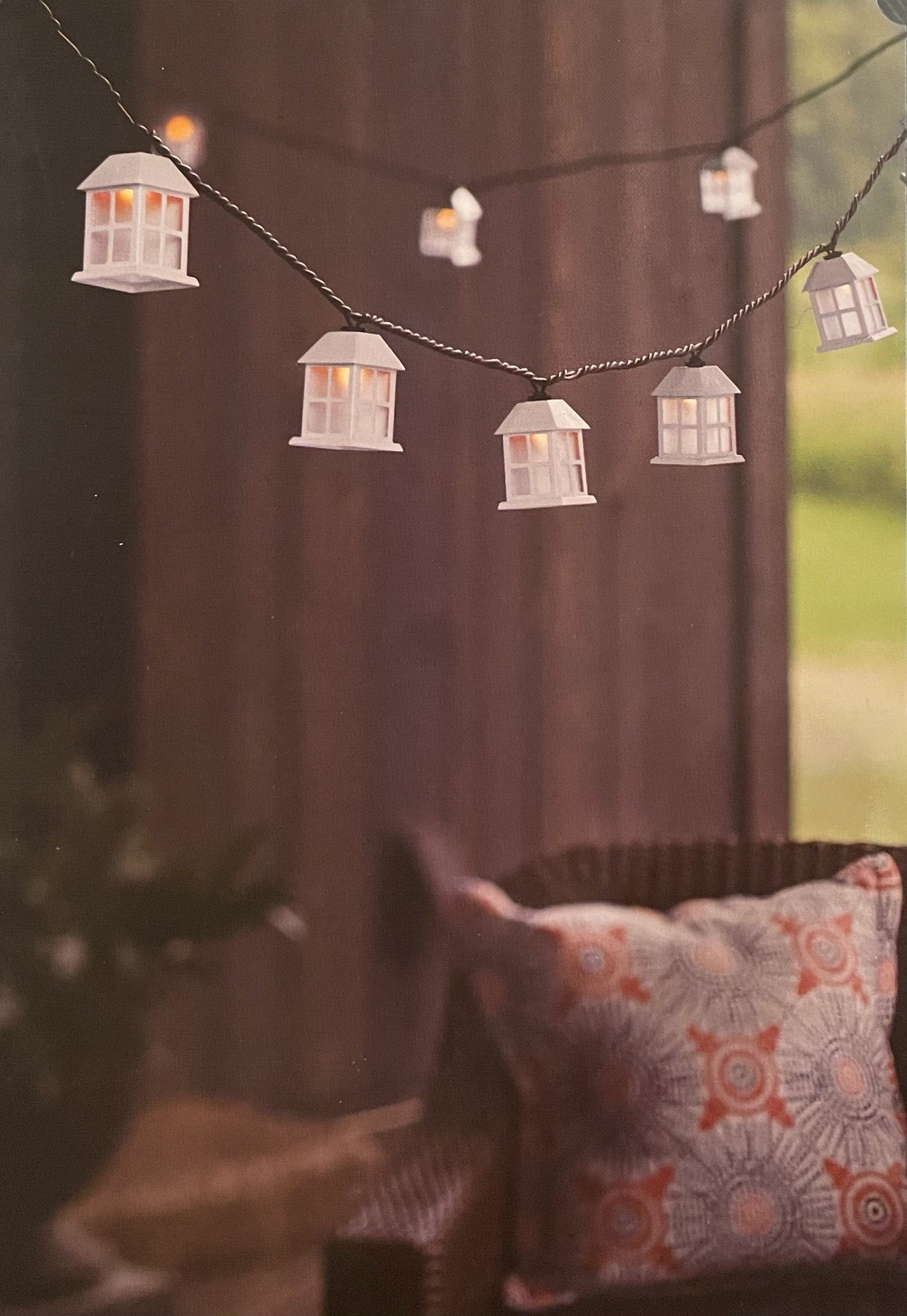 White Lantern String Lights