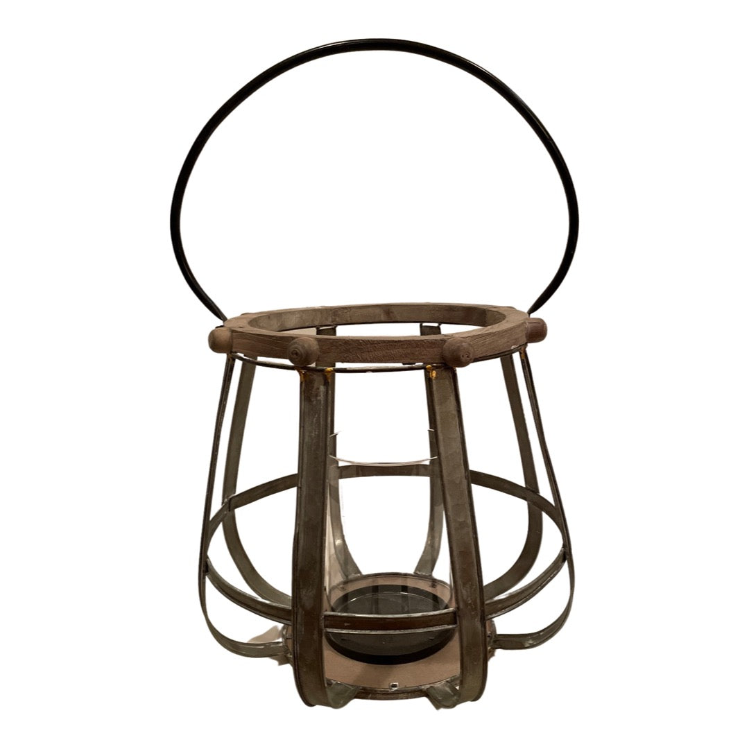 Metal Basket Candleholder