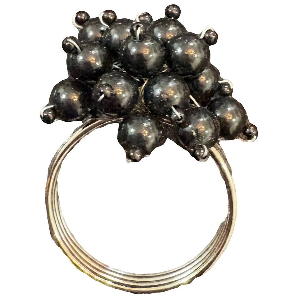 Metallic Black Beaded Pearl Napkin Ring