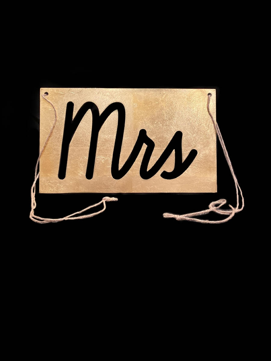 “Mrs” Chair Sign - Gold